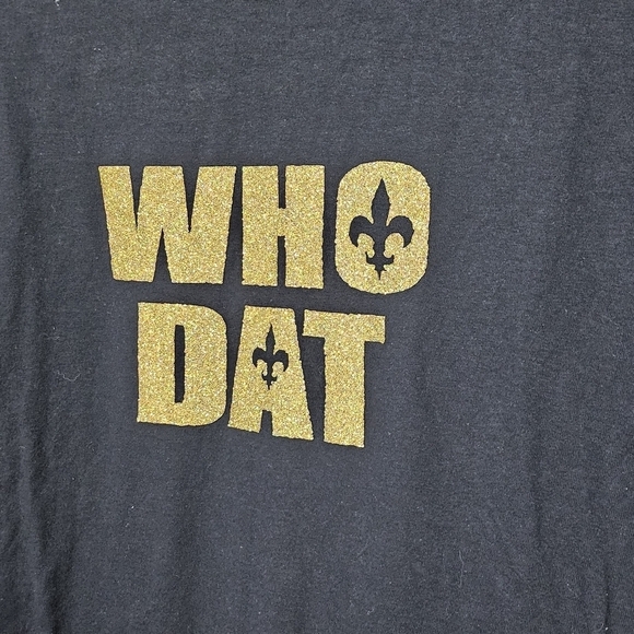 Gildan "Who Dat" Saints Gold Glitter HTV Black T-Shirt 100% Cotton Size L - Picture 2 of 4